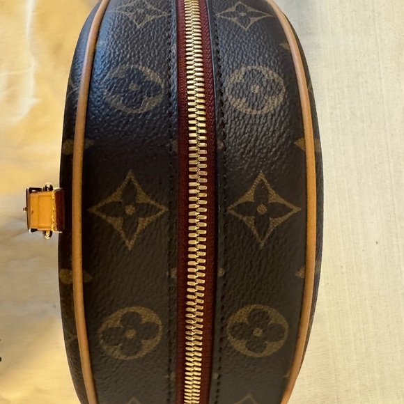 Louis Vuitton Monogram Boite Chapeau Souple MM - Picture 6 of 12